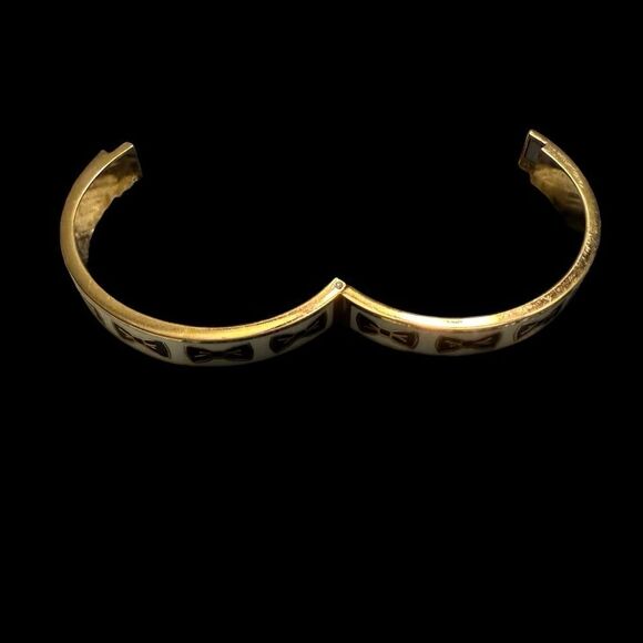 kate spade New York bracelet bow hinged bangle bracelet. Tie one on. - Picture 5 of 5